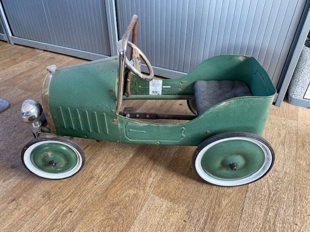 Peddle car shop